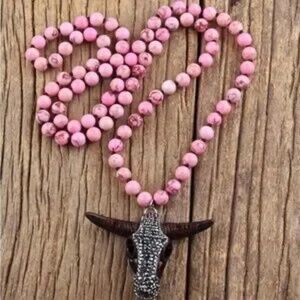 Brand New Womens Boho Western Cow Skull Long Knotted Pink Stone Beaded Necklace